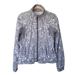 Lululemon Run Travel To Track Jacket Lightweight Windbreaker Gray Floral